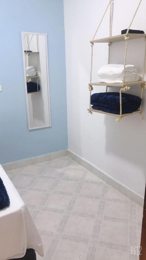 Отель Habitacion Privada En Jardin Cerca Al Parque Экстерьер фото